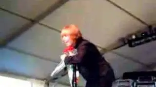 Pat Benatar gets love from the fans
