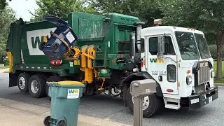 WM Peterbilt 520 New Way Sidewinder Automated Side Loader Garbage Truck