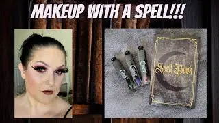 Let's try a new (to me) indie brand Curst Kosmetics | A palette containing a spell!
