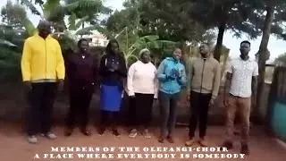 Members of the Olepangi Choir - A place where Everybody is Somebody (Gerhard Blaboll)