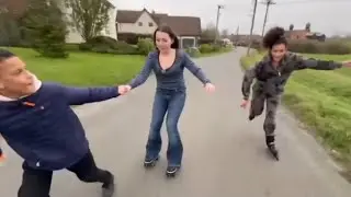 ROLLER SKATING ROUND A VILLAGE (WITH NO EXPERIENCE) #fyp #rollerskating #funny #entertainment #viral