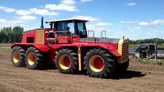 Versatile Big Roy 8 wheel drive