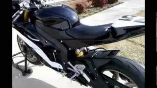 R6 Walk around and build