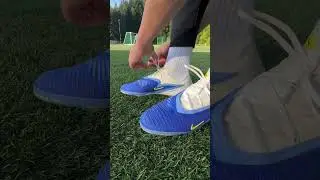 Вот так выглядят в вживую новые Фантомы #nikefootball #Nike #footballboots #nikephantom