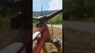 Mondraker Foxy Carbon RR. THE DO IT ALL BIKE.