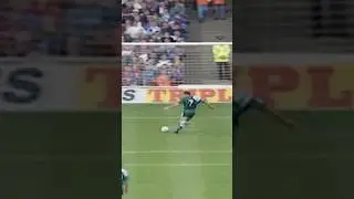 Ronny Rosenthal&rsquo;s legendary miss for Liverpool against Aston Villa in 1992! #football