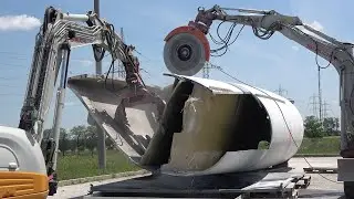 Wind turbine blade dismantling project: Final cutting phase (3/3)