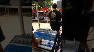 Belep &agrave; la place..