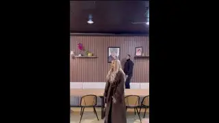 Amber and Shana go at it over the pictures on the wall! Kountry Wayne Skit Review