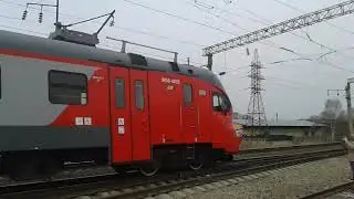 Электропоезд ЭП3Д-0033 с сообщением Владивосток-Мыс Астафьева