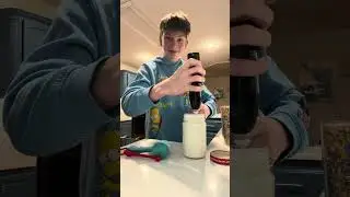 Making a matcha latte 