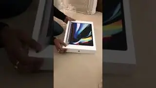 Unboxing New MacBook Pro 2019 2.4 GHz 8-Core Intel i9, AMD 8 GB