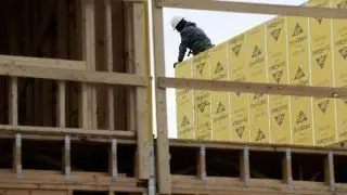 Real estate facing young construction worker shortage
