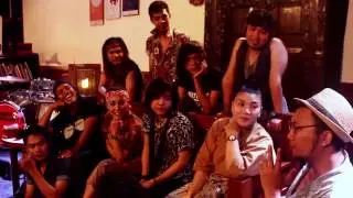 JAMPHE JOHNSON - SURGA YANG BERMASALAH ( KOLABORASI GAMELAN MBENSURUP)