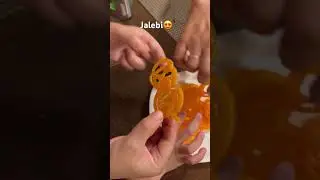 Jalebi😋#shorts #ytshorts #jalebi #sweet