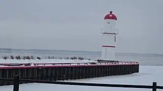 8 janvier 2026 /10h00 -10h01/ Phare de Lachine #lachine #montreal #quebec #canada #phare 