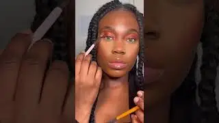 Coral eyeshadow