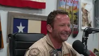 Top Gun Pilot Describes Terrifying High-Speed Dive in Brand New Jet I Media Hits