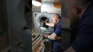 Fixing Misalignment with the Fluke 835 Laser Belt Alignment Tool!