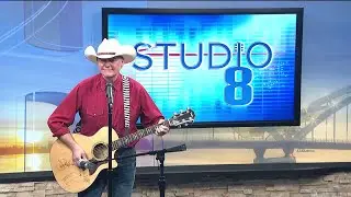 Studio 8 Live Session: Grant Maloy Smith