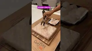 Приготовление пищи на раскаленном камне из гималайской соляной плиты.