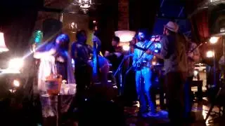 Delta Cane plays Metro Coffee