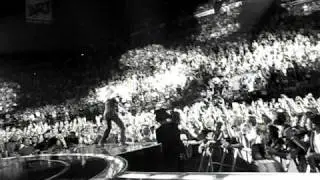 Guy films Madonna Paris 7/9/09