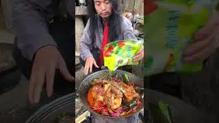 A Korean chef making delicious​ cow bone with super chili #cooking#mukbang#foodshort #part6