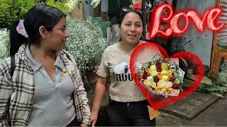 Ramo de rosas para una persona muy especial reacción inesperada 🔥😍