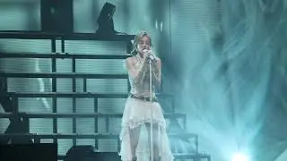 [Vietsub] C&aacute;i &ocirc;m tựa lưng (Back To Back) - Yuqi Tống Vũ Kỳ | 背對背擁抱 - 宋雨琦 | Fancon in Guangzho 2025