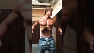 How chest sounds like #gym #gymhub #gymlofe #gymenthusiasts #shorts
