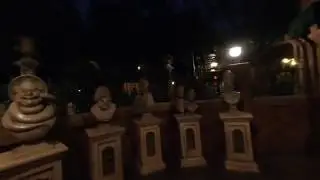 Haunted Mansion Queue VR180