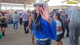 Los  famosos de la pulga de &aacute;lamo #baile #cumbia #virales #dance