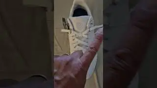 K Swiss Classic VN never default under over lace and tongue loop always relace over under loose lace