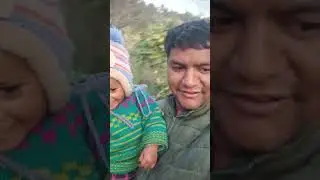 बच्चों के साथ मस्ती करते हुए समय की वीडियो