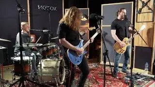 EYE TEA - Dark Or White (Live @ &laquo;Тут і Зараз&raquo;)