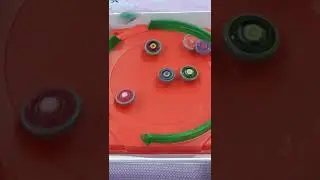 10 Beyblades Battle royale!