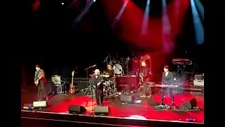 Anja Huwe (Xmal Deutschland) - Pariah (Live @ The London Palladium, October 2025) - 4k