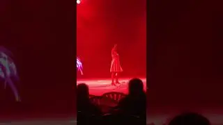 Dress changing magic 🥰🥰🥰🥰👌🏻👌🏻👌🏻👌🏻