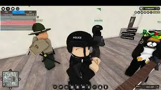 Active shooter surrenders at the Hospital! ER:LC Police Patrol