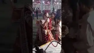 bold bride