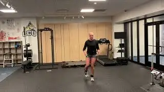Vertimax lunge with knee drive front view