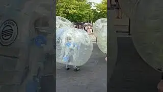 необычный футбол в шарах # unusual football in balls # ungew&ouml;hnlicher Fu&szlig;ball in B&auml;llen