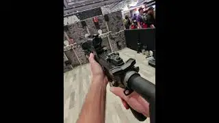 Развлекаемся на площадке Tactical Affairs Strike Arena на выставке Shot Show 2026.