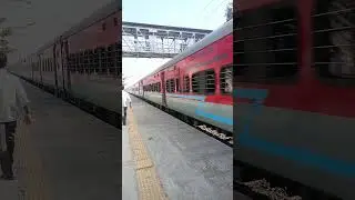 Vishakha sf express full Speed me cross karega#indianrailways #travel #railway