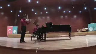 F. Kreisler Variations on a theme by Corelli Performing Duolog