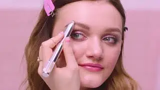 Benefit Cosmetics Espa&ntilde;a - Descubre el l&aacute;piz 4 en 1 para tus cejas