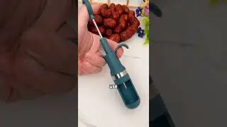 Tool for removing pits from red dates