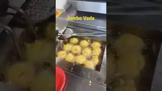 Jumbo Vada pav#viral #subscribe #cooking # PieuGayen