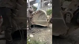 Excavator Bucket Repair.